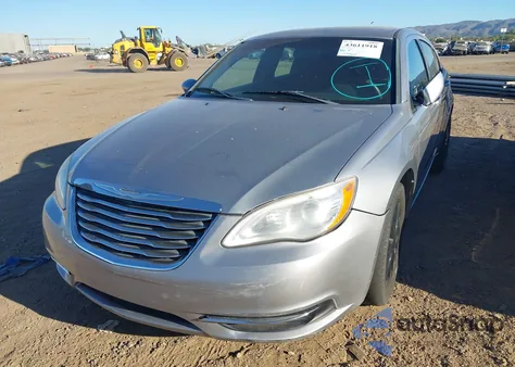 2013 Chrysler 200 Lx из США, поврежденный, VIN 1C3CCBAB4DN647143